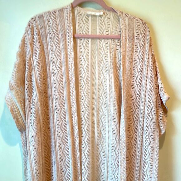 Lush Cream Lace Bohemian Kimono Cardigan Size M/L - Picture 2 of 6